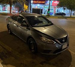 نيسان سنترا